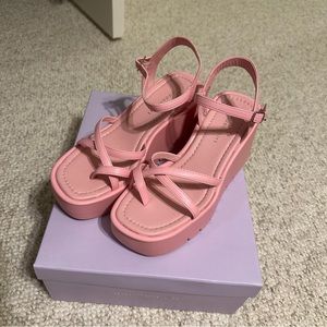 Madden Girl Vault Women’s Wedge Sandals Size 6.5